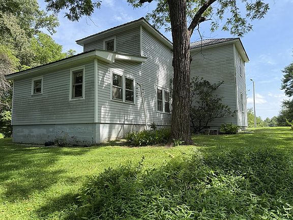 4th image of 8211 Squirrel Spur Rd