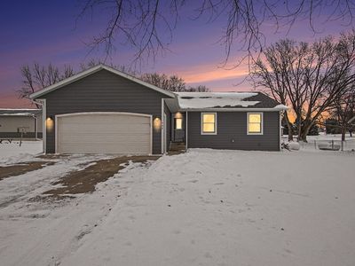 406 S 3rd St, Beaver Creek, MN, 56116