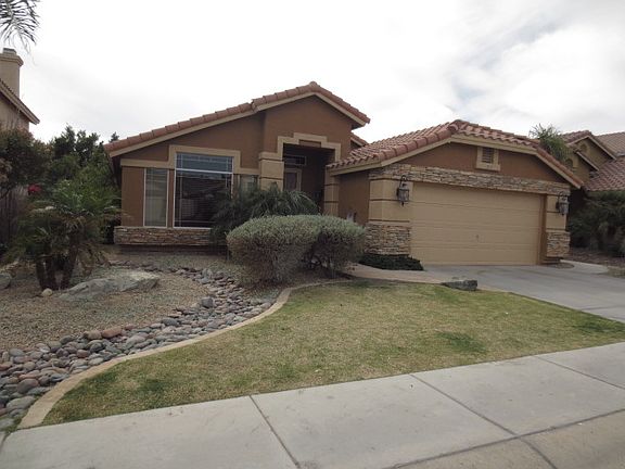 1015 E Mountain Vista Dr 02_02272014