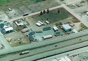 1402 Fairlane Rd photo 1