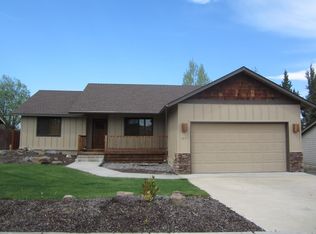 2217 SW Obsidian Ave, Redmond, OR 97756