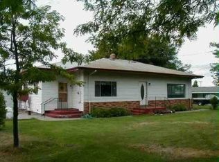 643 Genoa St, Weed, CA 96094