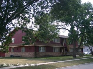 425 Colby Rd APT 2, Waterloo, IA 50701