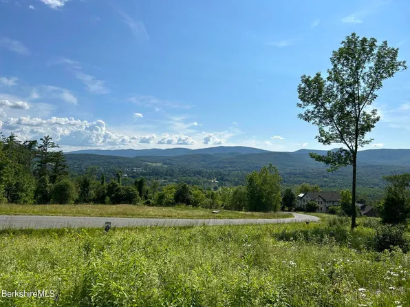 165 Sweet Farm Rd, Williamstown, MA 01267