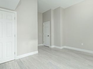 147 Columbia St #147, Cambridge, MA 02139