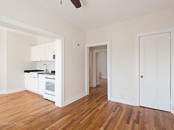 4th image of 444 Grand Ave APT 4