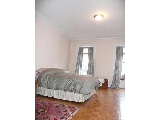 Rented by Brooklyn Heights Real Estate Inc | media 6