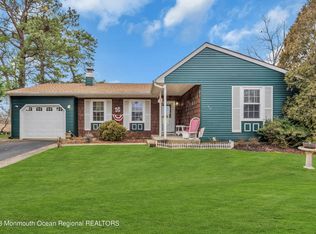 25 Auburn St, Manchester Township, NJ 08759