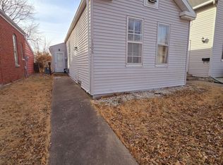 1306 Lind St, Quincy, IL 62301