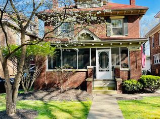 324 11th Ave, Huntington, WV 25701