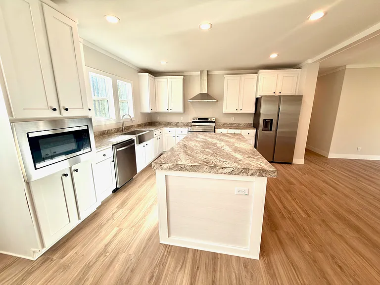 2137 N Royal St — Photo 4