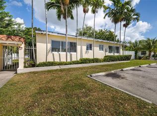 841 NE 90th St #1, Miami, FL 33138