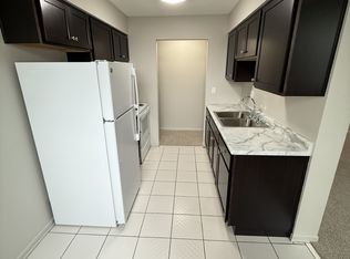 Goldenstar, Saint Paul, MN 55117