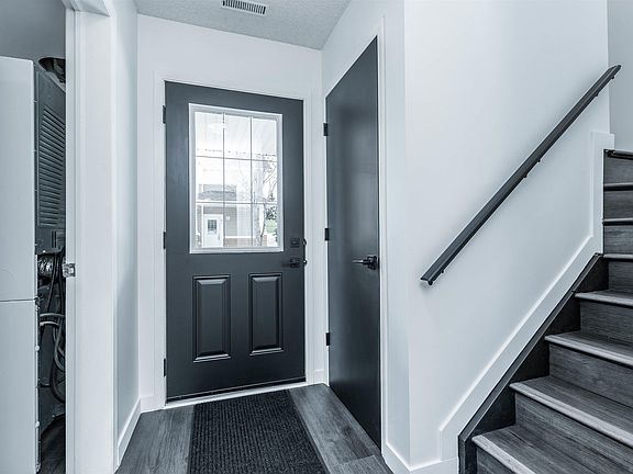 4th image of 70 Cavan Rd #48