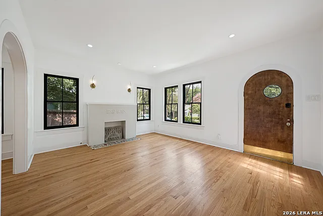 116 Alta Ave — Photo 5