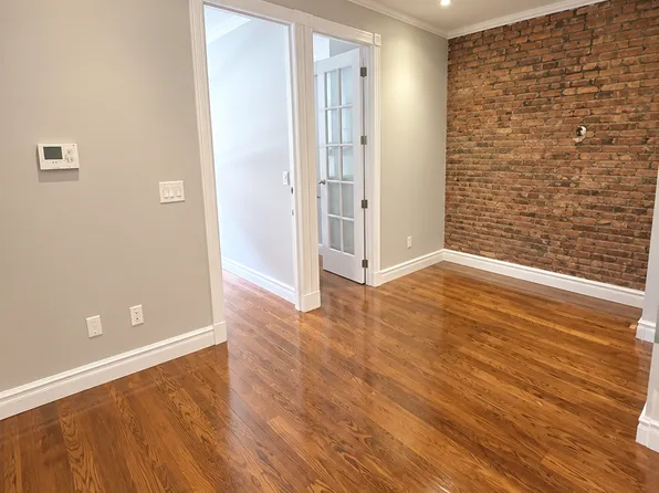 230 E 32nd St APT 1A, New York, NY 10016