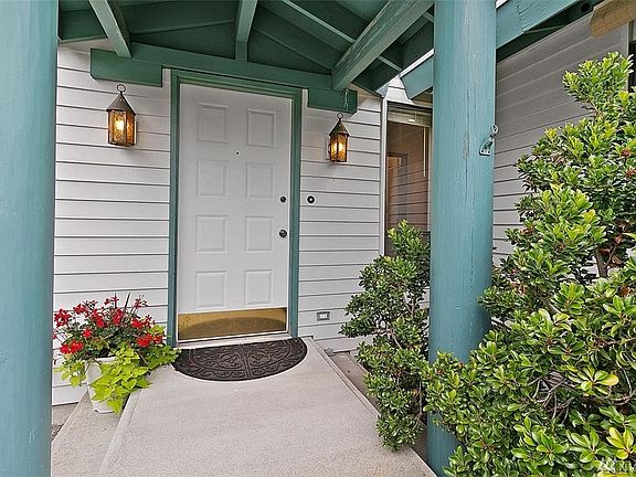Charming Covered Front Porch