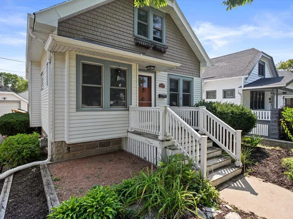 6419 Vista AVENUE, Wauwatosa, WI 53213