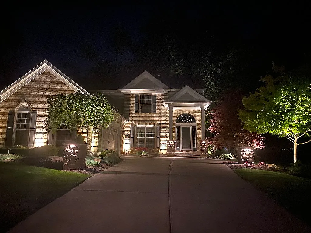 19939 Hazen Dr photo 1