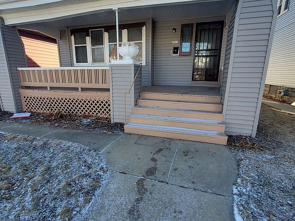 2nd image of 2517 W Hadley St #2517