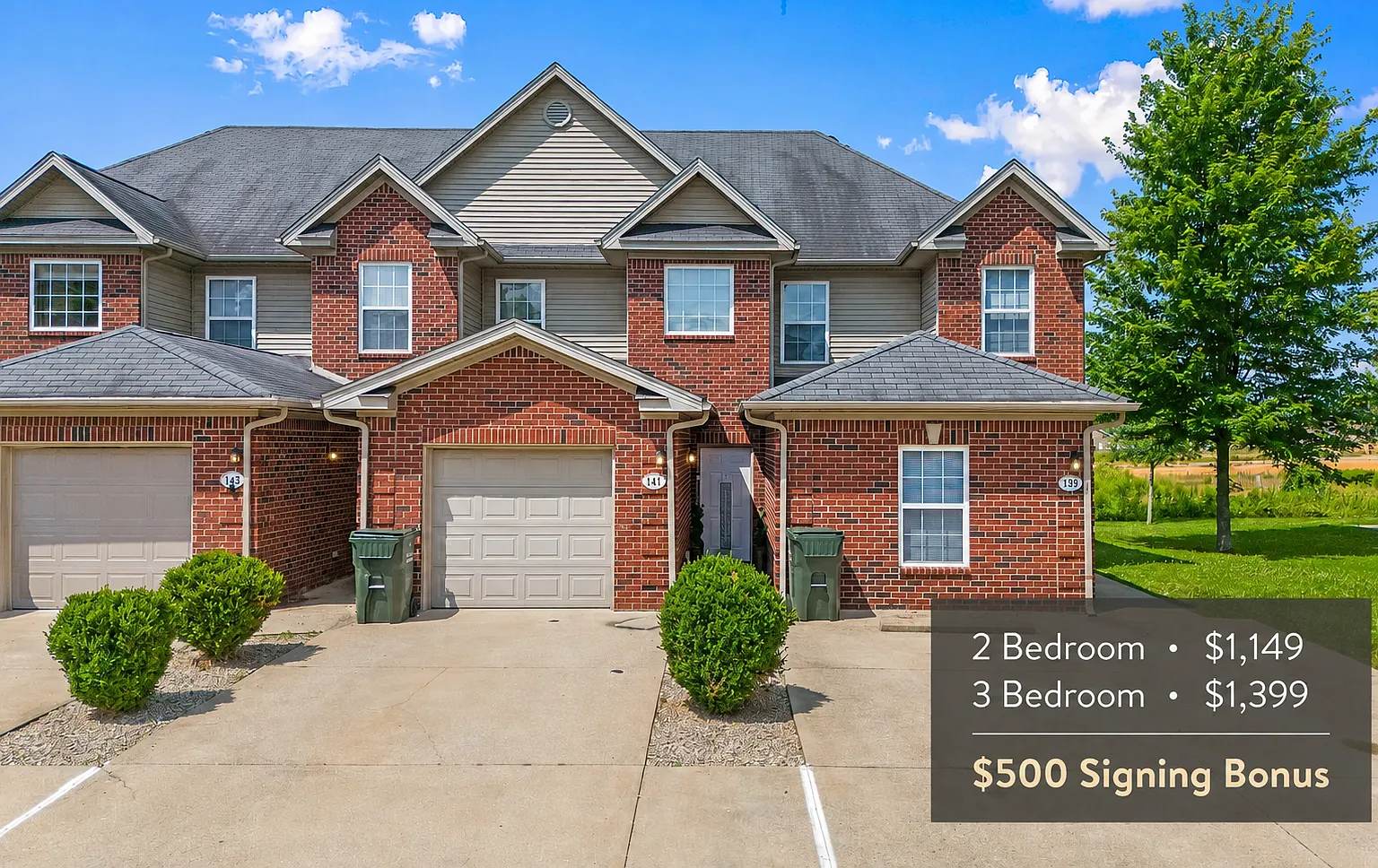 Pin Oak Villas Townhomes — Photo 1