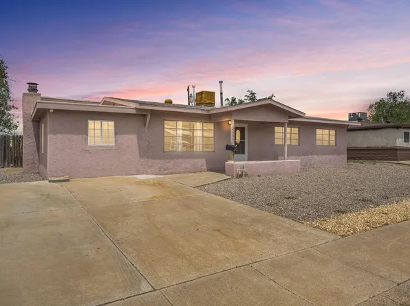 2409 Cambridge Ave, Alamogordo, NM 88310