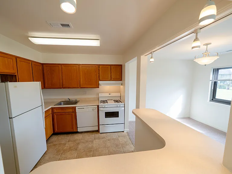 Apartments of Harborside Village — Photo 8
