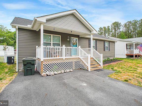 2nd image of 59 Rustic Ln