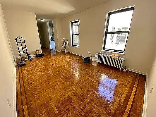 3rd image of 43-15 45th St #33