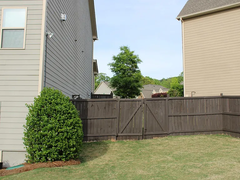 2940 Furlong Ct — Photo 40