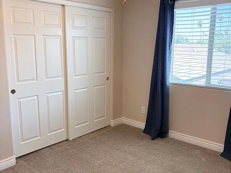 2565 E Southern Ave #16 — Photo 16