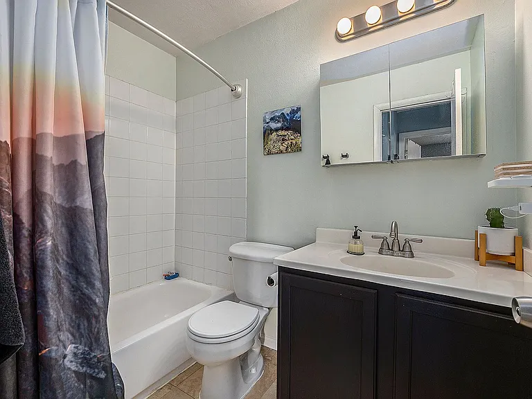 2700 S Holly St #205 — Photo 12