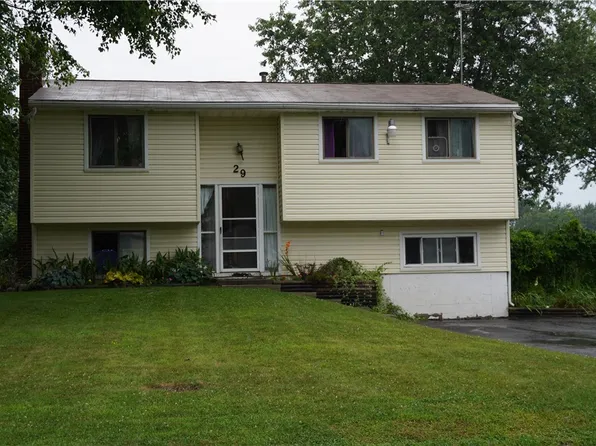29 Greenridge Cres, Hamlin, NY 14464