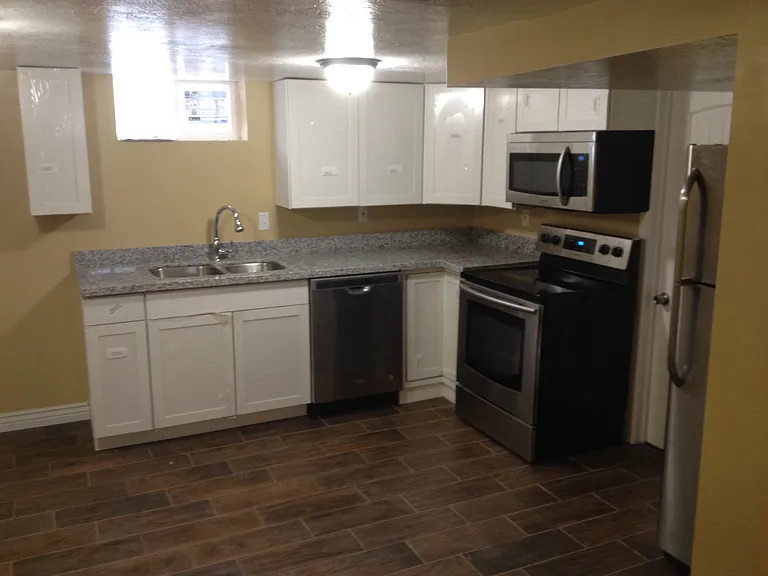 174 E 4400 S — Photo 3