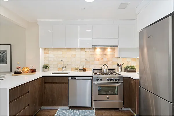 Sold by Douglas Elliman | media 18