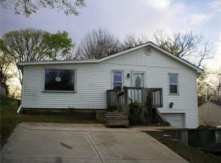 104 Rader Ave, Platte City, MO 64079