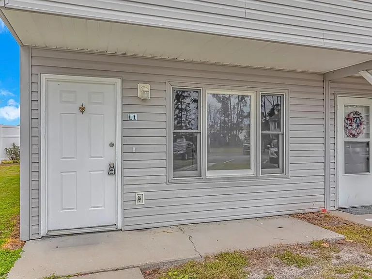 1703 Fawn Vista Dr N #L1 — Photo 2