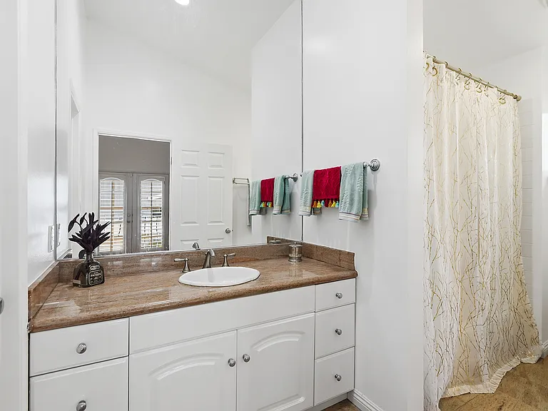 17092 Escalon Dr — Photo 18