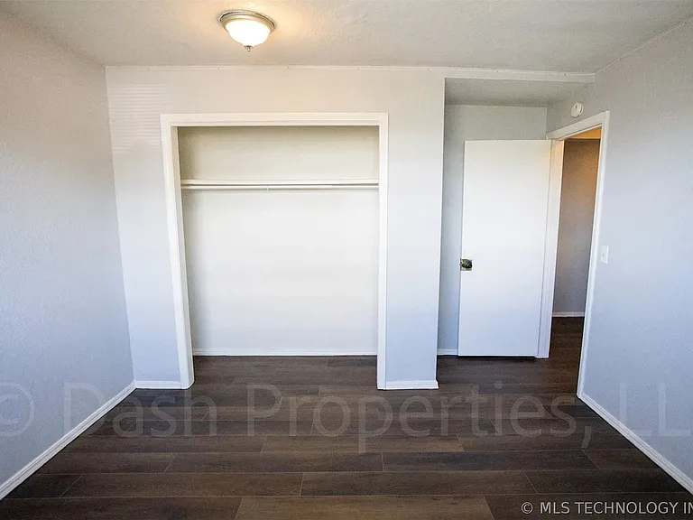 5104 S 75th East Ave — Photo 35