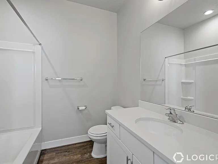 7862 S 5440 W — Photo 18