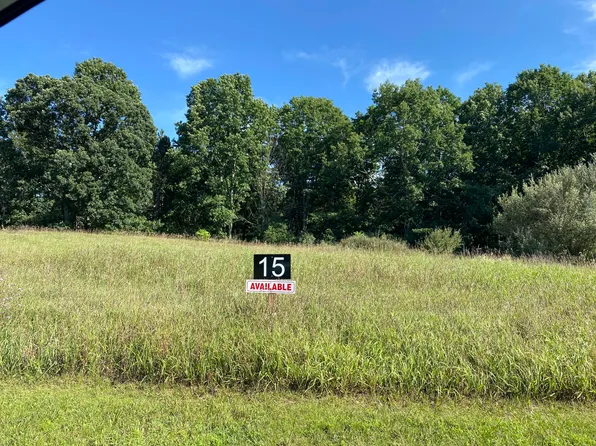 2160 Quarter Horse Dr NE #15, Cedar Springs, MI 49319