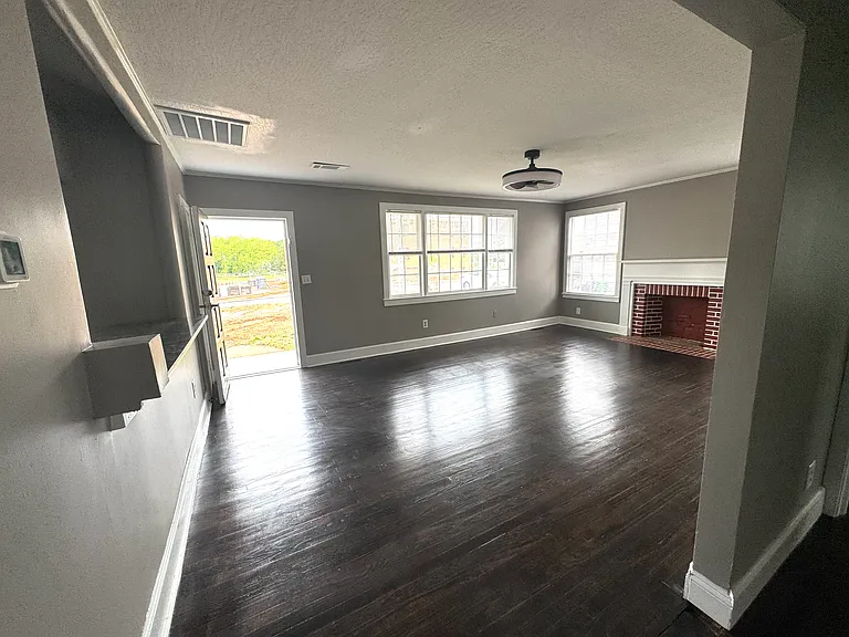 4726 Dawnalia Dr — Photo 8