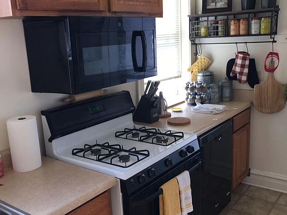 4th image of 4923 Kirk St APT 3