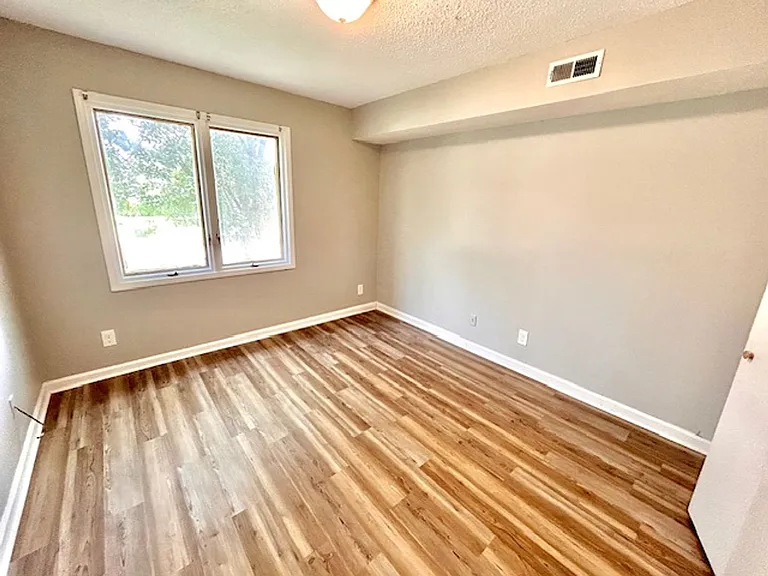 9024 Mahogany Row SE — Photo 21