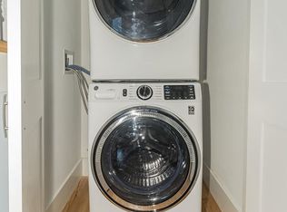 293 Rindge Ave #2A, Cambridge, MA 02140