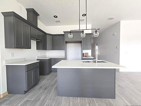 5th image of 181 RANCHERO WAY