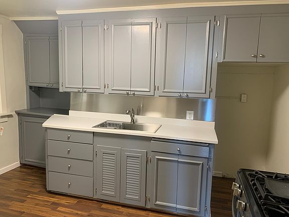 3rd image of 2134 Vallejo St