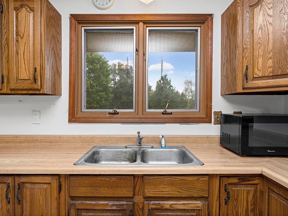 238 Parkwood Dr, photo 17