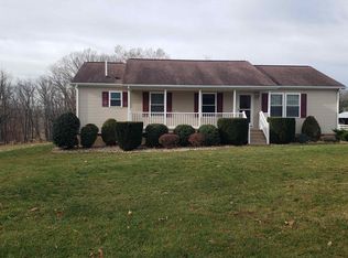 407 Old White Hill Rd, Stuarts Draft, VA 24477