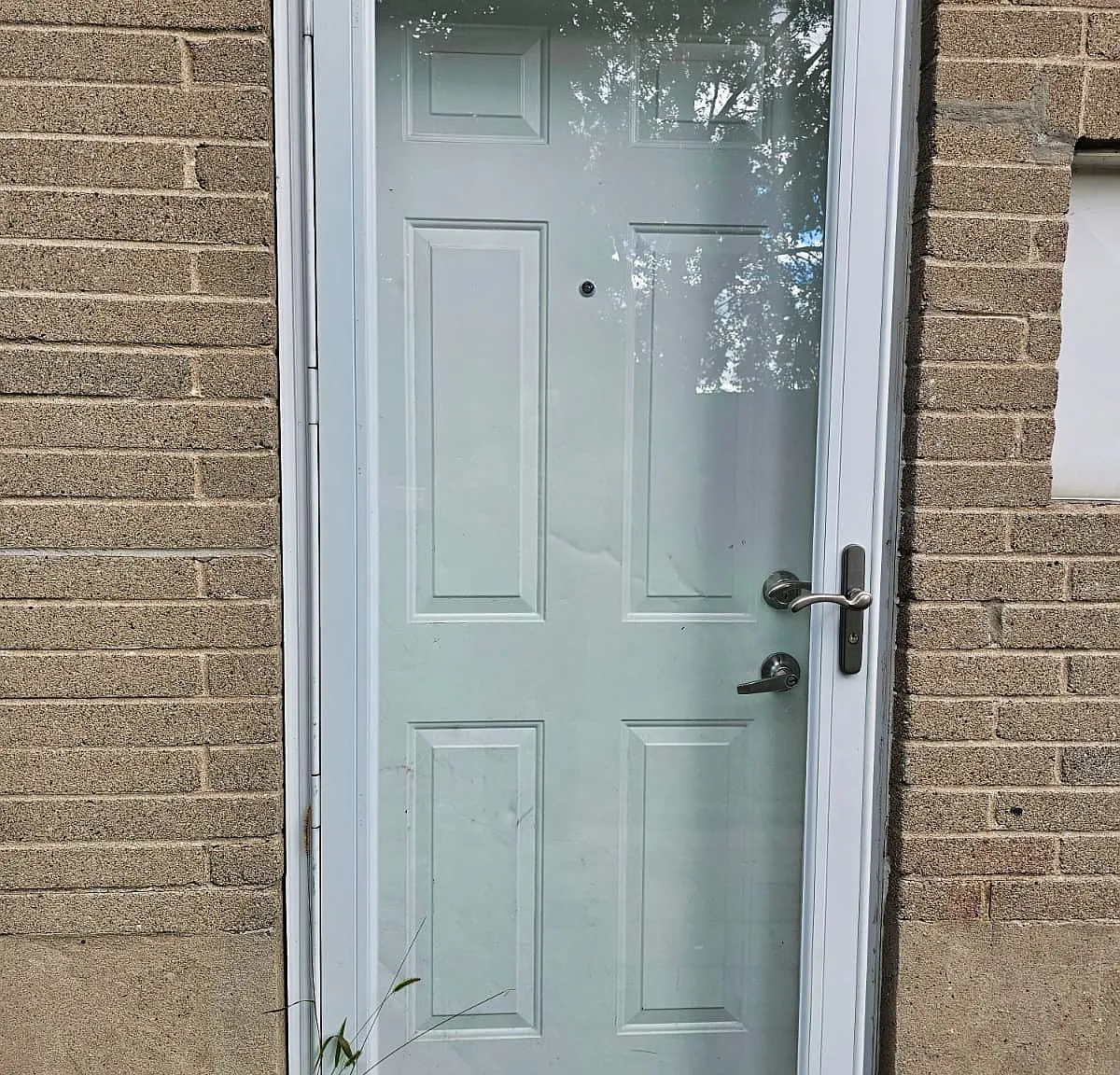 2 bed, $1,400 — Photo 2